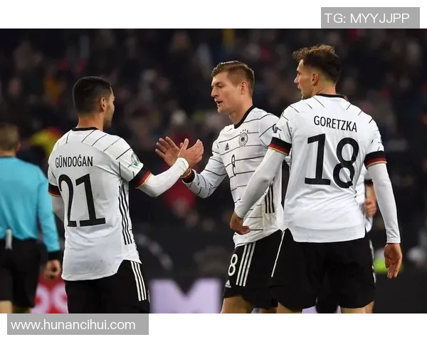 荷兰与德国足球对决前瞻及比赛结果预测分析