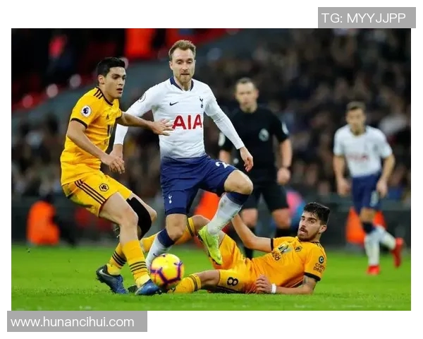 英超激战莱切城主场迎战狼队争夺宝贵积分的关键对决