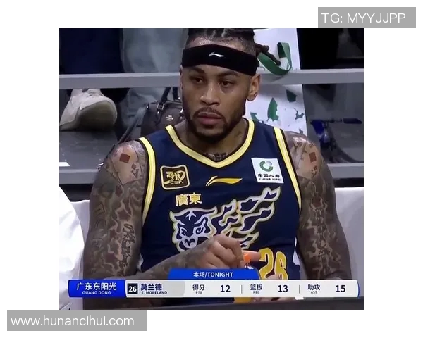 广东与广厦常规赛对决精彩回顾双方球员表现亮眼引发球迷热议 广东与广厦常规赛对决精彩回顾双方球员表现亮眼引发球迷热议