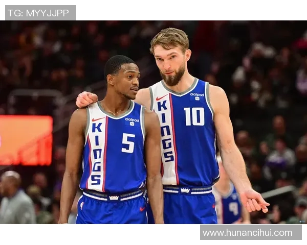 德阿隆福克斯引领国王崛起展现全明星潜力与领导力