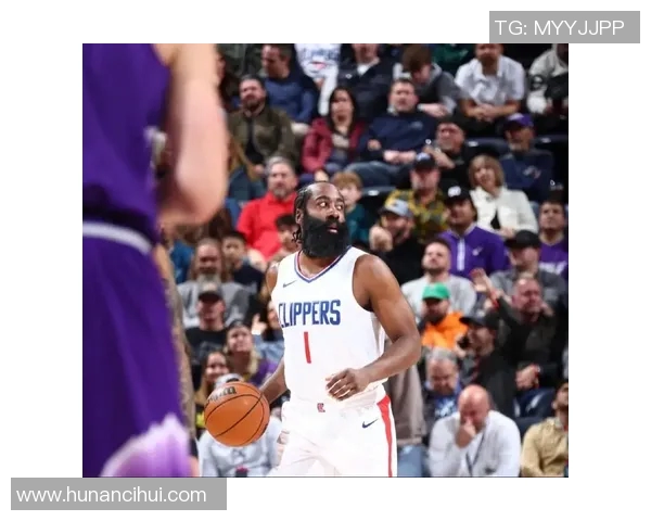 快船与爵士历史交锋回顾及往季比分分析