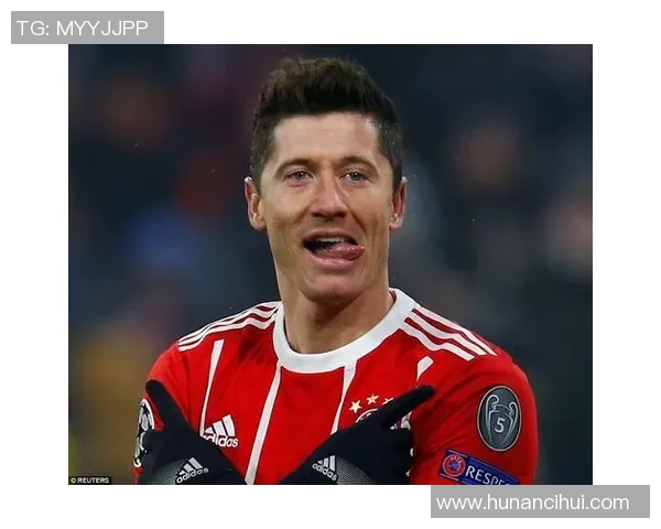 莱万重返安联球场引发拜仁球迷愤怒大嘘声称其忘恩负义