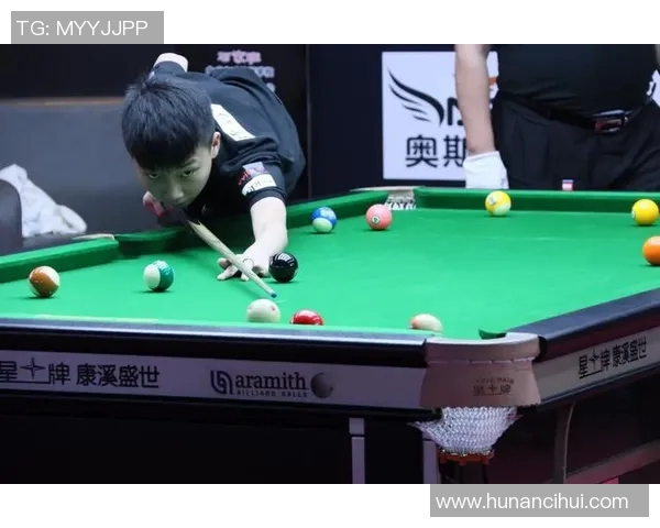 郑宇伯与宫海峰的巅峰对决谁将成为新一代棋坛霸主 郑宇伯与宫海峰的巅峰对决谁将成为新一代棋坛霸主