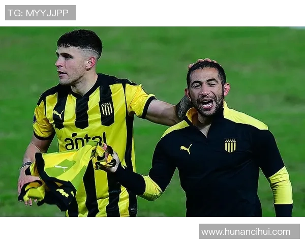 中国足球队迎战乌拉圭劲旅佩纳罗尔期待精彩对决与历史交锋